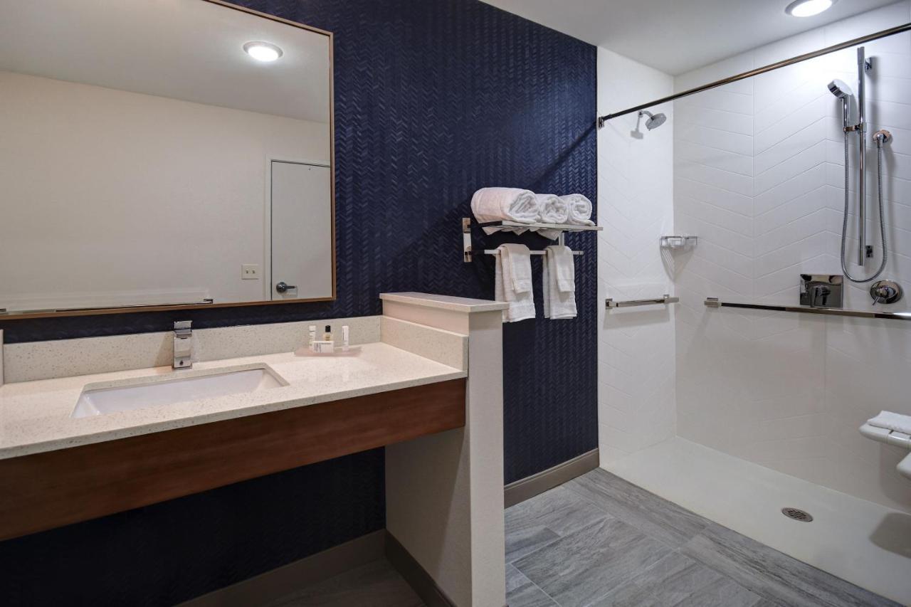 Fairfield By Marriott Inn & Suites Grand Rapids Wyoming Exterior foto
